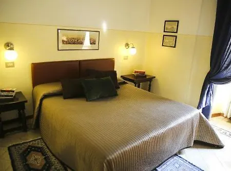 Hotel Garisenda 2*